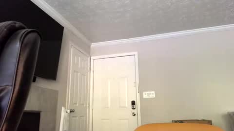 sencilloparati online show from 14, 10, 2025