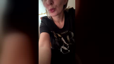 Sennya online show from 18, 2, 2026