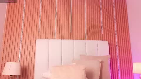 Sensual Kim77 online show from 27, 6, 2026