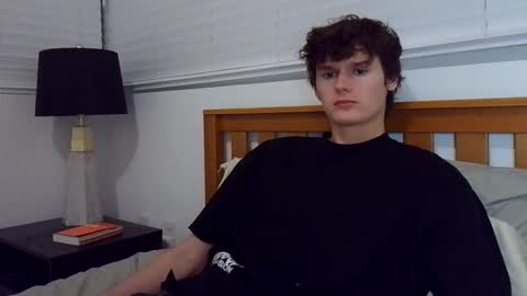 Snapshot of sensualalien chatting on 7, 2, 2025 Cam online show from 7, 2, 2025