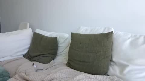 Snapshot of sensualalien chatting on 30, 9, 2025 Cam online show from 30, 9, 2025