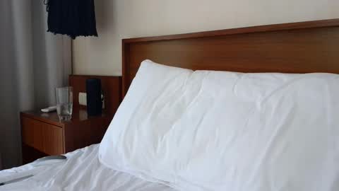 Snapshot of sensualalien chatting on 14, 12, 2025 Cam online show from 14, 12, 2025