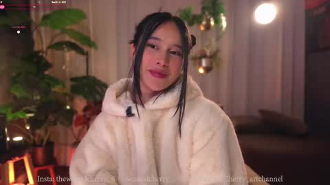 Snapshot of sensualcherry_ chatting on 21, 11, 2025 Maria- OF sensual bee online show from 21, 11, 2025