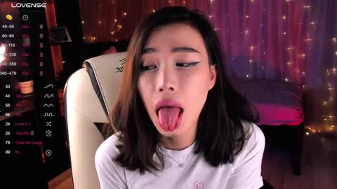 Snapshot of sensualily chatting on 28, 12, 2024 Kiki online show from 28, 12, 2024