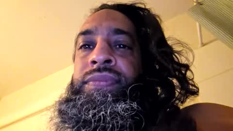 Snapshot of serani02 chatting on 9, 4, 2026 Serani online show from 9, 4, 2026