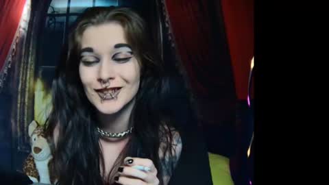 Seraphin Munster online show from 4, 2, 2025