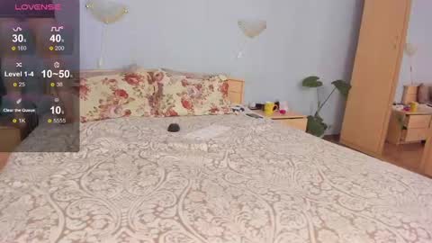 Snapshot of serdron_ chatting on 19, 12, 2024 Alisha Kevin online show from 19, 12, 2024