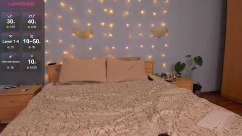 Snapshot of serdron_ chatting on 8, 2, 2025 Alisha Kevin online show from 8, 2, 2025