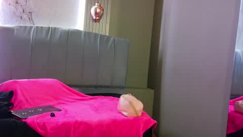 Snapshot of serena_sex31 chatting on 24, 5, 2026 Serena online show from 24, 5, 2026