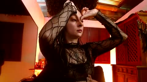 Snapshot of serena_xyz chatting on 30, 4, 2026 Serena Xyz online show from 30, 4, 2026