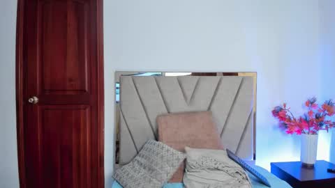 serenaaveline online show from 25, 9, 2025