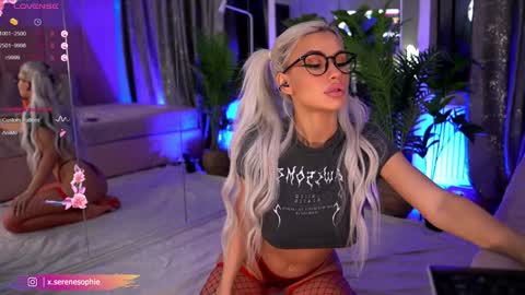 Snapshot of serene_sophiex chatting on 29, 1, 2025 Serene Sophiex online show from 29, 1, 2025