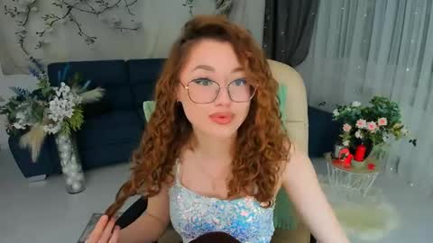 Snapshot of sereneflame chatting on 30, 4, 2026 Ophelia online show from 30, 4, 2026