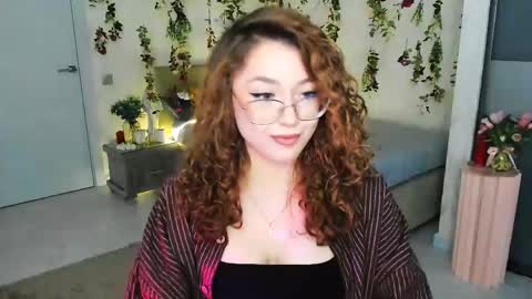 Snapshot of sereneflame chatting on 5, 5, 2026 Ophelia online show from 5, 5, 2026