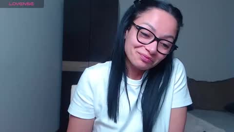 SereneSophi online show from 13, 3, 2026