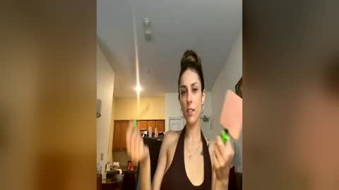 Snapshot of serenityroseee chatting on 13, 6, 2026 serenityroseee online show from 13, 6, 2026