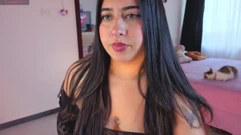 Snapshot of serenna_se chatting on 13, 5, 2026 Serenna Cruz online show from 13, 5, 2026