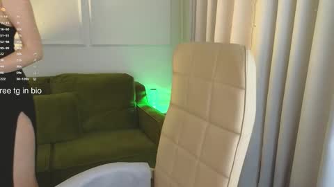 Hey Guys and Girls non-binary personalities  Im Sereta online show from 9, 3, 2025