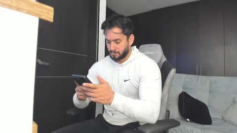 Sergi Mancini online show from 15, 12, 2025