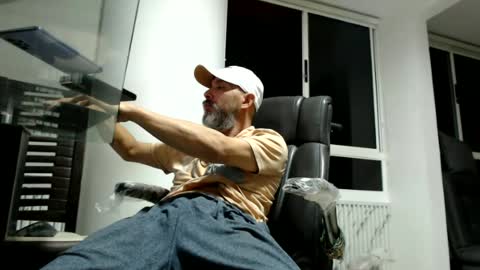 Snapshot of serioyhetero19 chatting on 21, 6, 2026 hetero serio discreto online show from 21, 6, 2026