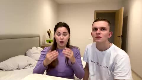 sescouple online show from 12, 1, 2025