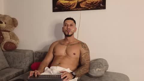 Snapshot of seth_vega_ chatting on 31, 5, 2026 HEY IM SETH online show from 31, 5, 2026
