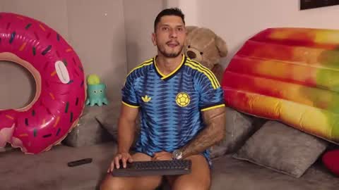 Snapshot of seth_vega_ chatting on 19, 6, 2026 HEY IM SETH online show from 19, 6, 2026