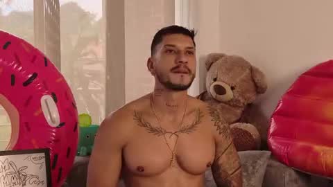 Snapshot of seth_vega_ chatting on 19, 6, 2026 HEY IM SETH online show from 19, 6, 2026