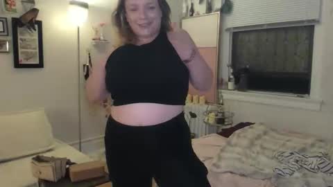 seturselfonfyre online show from 22, 2, 2026