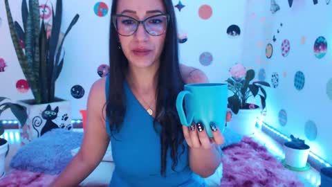 Snapshot of seuctive_woman57 chatting on 3, 12, 2024 samy online show from 3, 12, 2024