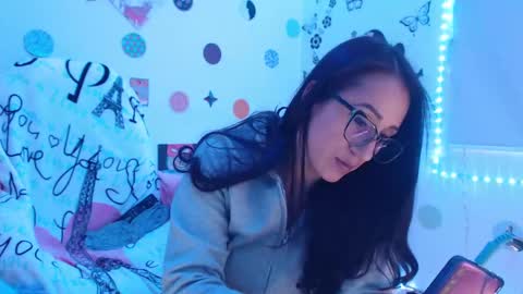 Snapshot of seuctive_woman57 chatting on 29, 1, 2025 samy online show from 29, 1, 2025