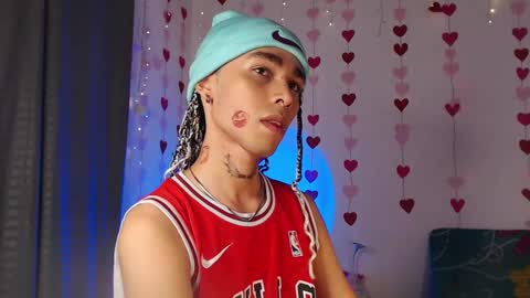 Alexis online show from 25, 2, 2025