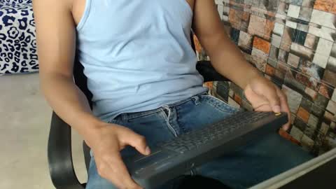 arnold online show from 22, 10, 2025