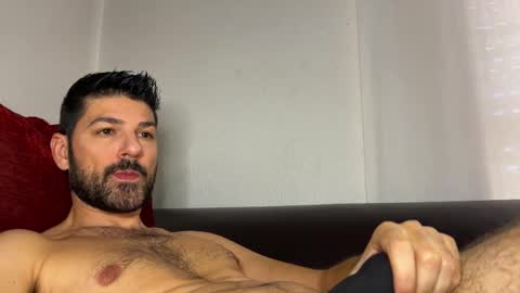 Lucenzo  online show from 18, 11, 2025