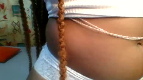 Snapshot of sexie_curvie chatting on 2, 2, 2025 Maggie online show from 2, 2, 2025