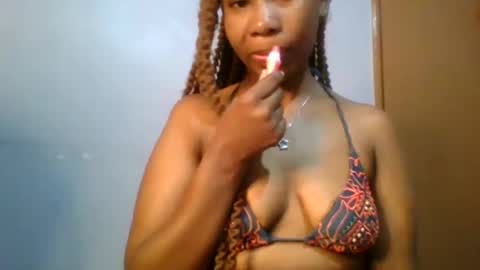 Snapshot of sexie_curvie chatting on 3, 2, 2025 Maggie online show from 3, 2, 2025