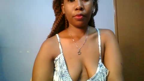 Snapshot of sexie_curvie chatting on 7, 2, 2025 Maggie online show from 7, 2, 2025
