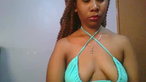 Snapshot of sexie_curvie chatting on 9, 2, 2025 Maggie online show from 9, 2, 2025