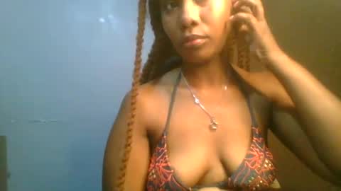 Snapshot of sexie_curvie chatting on 12, 2, 2025 Maggie online show from 12, 2, 2025
