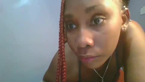 Snapshot of sexie_curvie chatting on 19, 2, 2025 Maggie online show from 19, 2, 2025