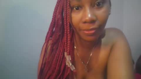 Snapshot of sexie_curvie chatting on 28, 2, 2025 Maggie online show from 28, 2, 2025