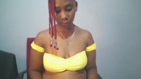 Snapshot of sexie_curvie chatting on 3, 3, 2025 Maggie online show from 3, 3, 2025