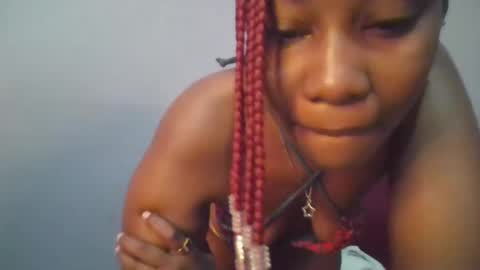 Snapshot of sexie_curvie chatting on 4, 3, 2025 Maggie online show from 4, 3, 2025