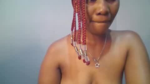 Snapshot of sexie_curvie chatting on 5, 3, 2025 Maggie online show from 5, 3, 2025