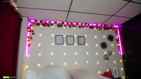 Lili online show from 15, 4, 2026