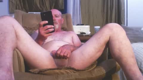 Snapshot of sexjunkie8 chatting on 19, 12, 2024 Sex Junkie online show from 19, 12, 2024