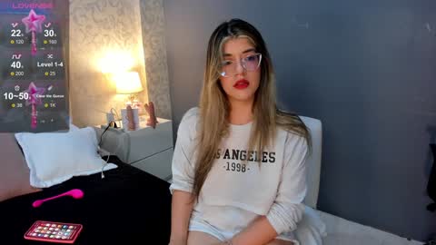Snapshot of sexmilla_ chatting on 29, 12, 2024 My name is sexmilla Dont forget to follow me online show from 29, 12, 2024