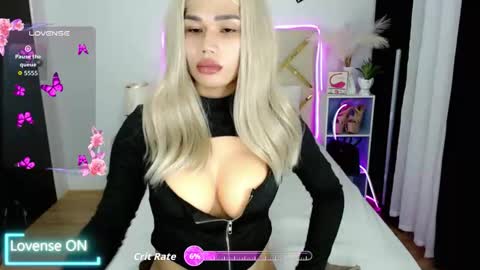 sexxxy_phoenix online show from 19, 3, 2026