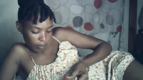 Snapshot of sexxy_curvy23 chatting on 4, 3, 2026 sexxy_curvy23 online show from 4, 3, 2026