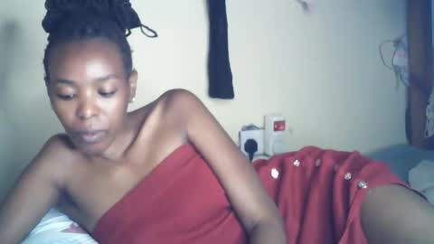 sexxy_curvy23 online show from 5, 5, 2026